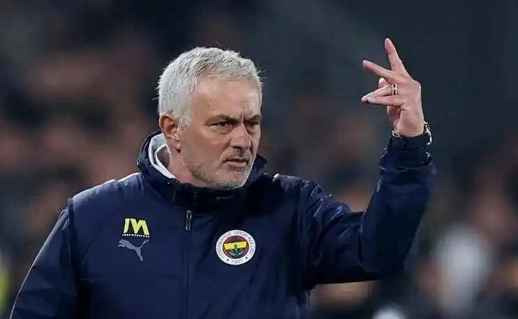 欧冠资格赛惊现大黑马！连胜6场晋级仅差一步，身价远低于中超球队